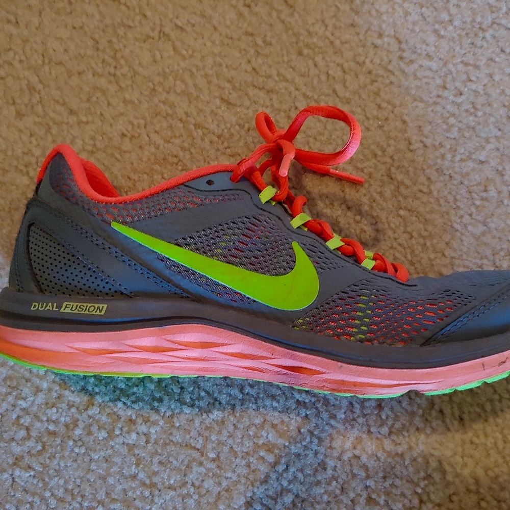 Nike Sneakers